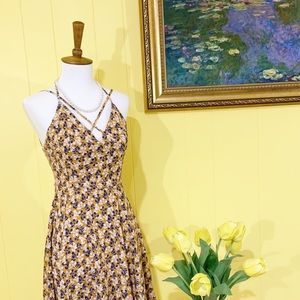 Soprano Yellow Dress